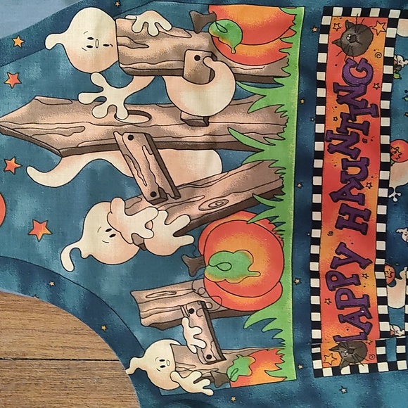 Festive Halloween Vest - Picture 3 of 5